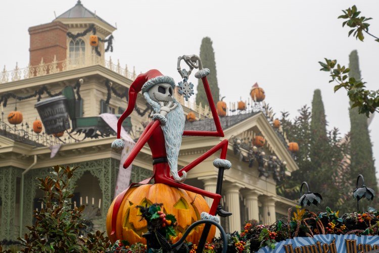 Haunted Mansion with Christmas decorations