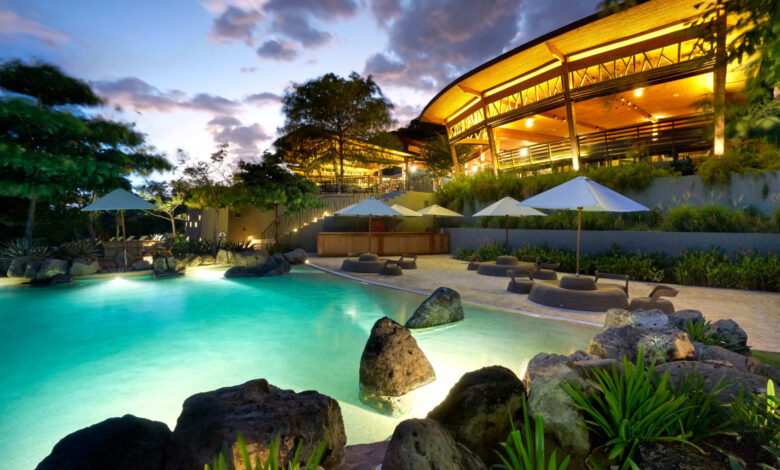 Top Luxury Hotels & Resorts in Costa Rica